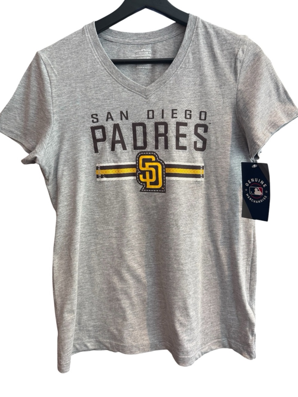 NWT San Diego Padres Heather Gray Tee V-Neck Tee, Youth XL 14/16